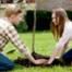 Madeline Carroll, Callan McAuliffe, Flipped
