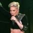 
		Pink Paparazzi Scuffle: Photographer Allegedly Kicked in the Groin by Man - e Stirea Zilei