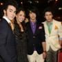 Miley Cyrus, Jonas Brothers