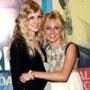 Sienna Miller, Savannah Miller