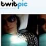 Demi Moore, Twitter, Missing Tooth