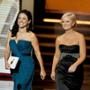 Julia Louis-Dreyfus, Amy Poehler