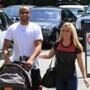 Kendra Wilkinson-Baskett, Hank Baskett