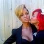 Rihanna, Twitter, Twitpic