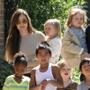 Angelina Jolie, Pax Jolie-Pitt, Maddox Jolie-Pitt, Brad Pitt, Vivienne Jolie-Pitt, Shiloh Jolie-Pitt, Zahara Jolie-Pitt, Knox Jolie-Pitt
