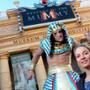 Uma Thurman, Universal Studios Orlando