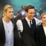 Chris Hemsworth,Tom Hiddleston, Scarlett Johansson, Mark Ruffalo 