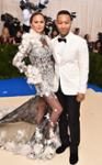 John Legend & Chrissy Teigen John Legend & Chrissy Teigen