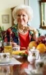 Ellen Burstyn como Barbara Bush Ellen Burstyn como Barbara Bush