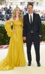 Amanda Seyfried & Thomas Sadoski Amanda Seyfried & Thomas Sadoski