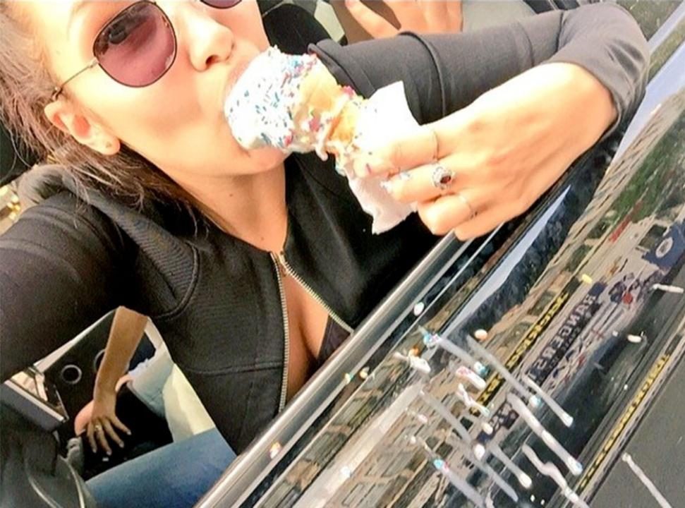 Bella Hadid Bella Hadid
