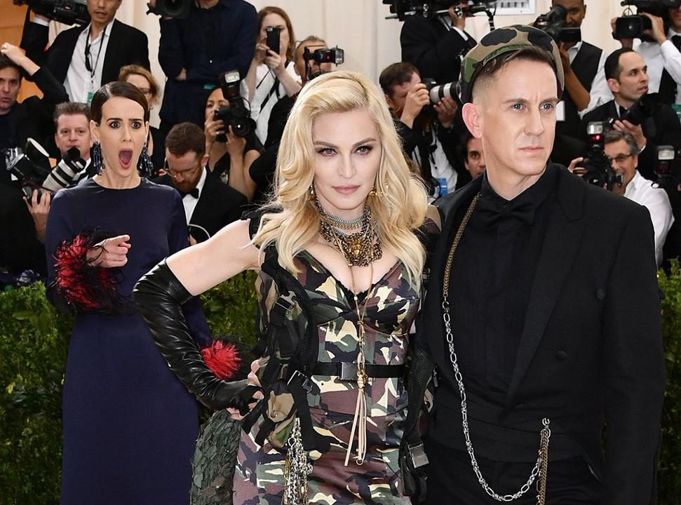 Sarah Paulson & Madonna Sarah Paulson & Madonna