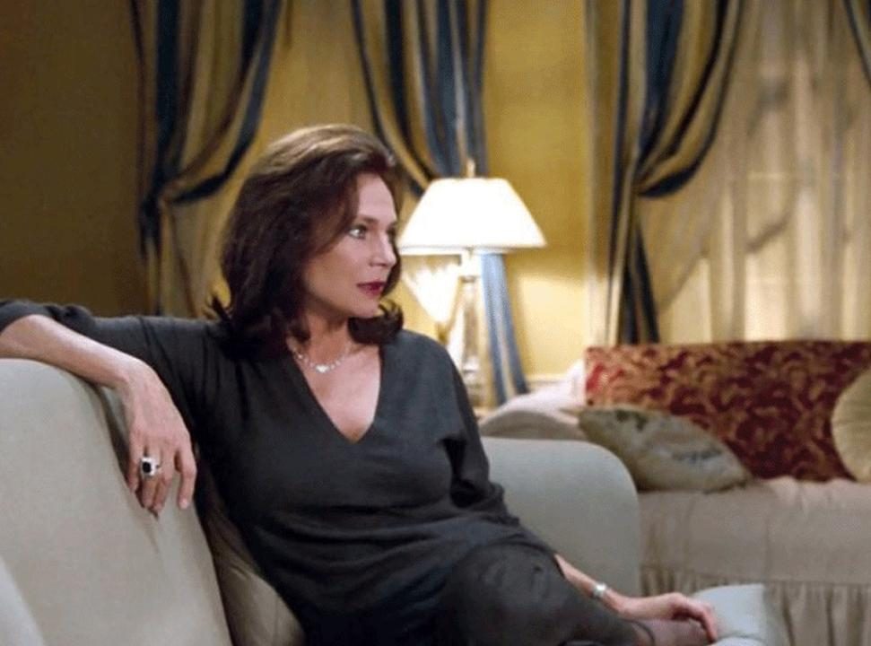 Jacqueline Bisset como Jacqueline Kennedy Jacqueline Bisset como Jacqueline Kennedy