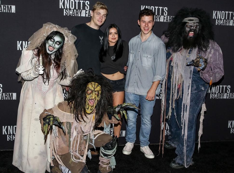 Ariel Winter & Levi Meaden Ariel Winter & Levi Meaden