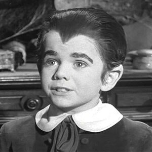 Curses! Eddie Munster Leaves Rehab, Nearly ODs | E! News