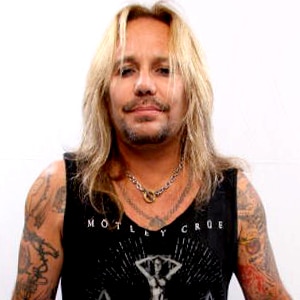 Vince Neil Hospitalized Due to Kidney Stones, Mötley Crüe Cuts Sydney ...