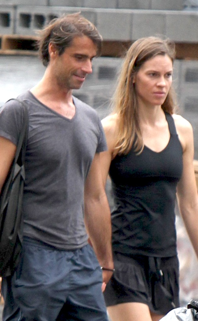 Hilary Swank Shows Off Bikini Bod on the Beach With Boyfriend?Take a ...