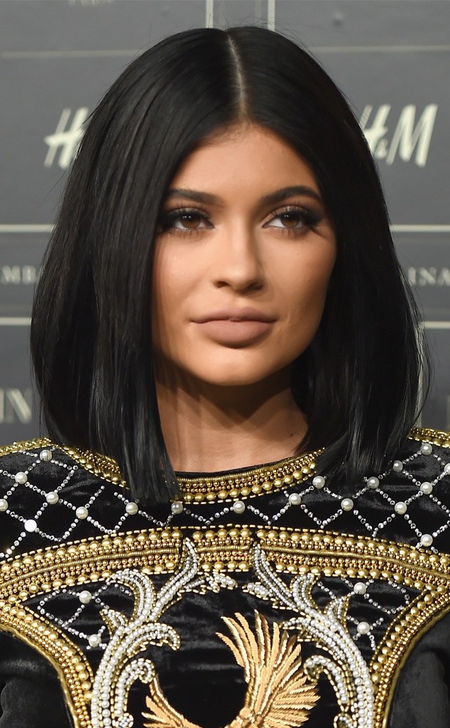 Kylie Jenner's Hair Evolution: From Brown to Blue to Yellow, See Her ...