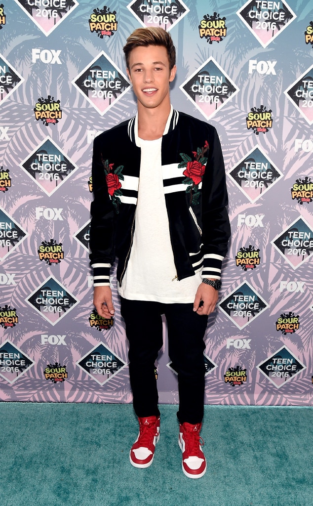 Cameron Dallas , 2016 Teen Choice Awards
