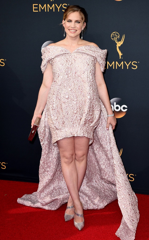 Anna Chlumsky, 2016 Emmy Awards, Arrivals
