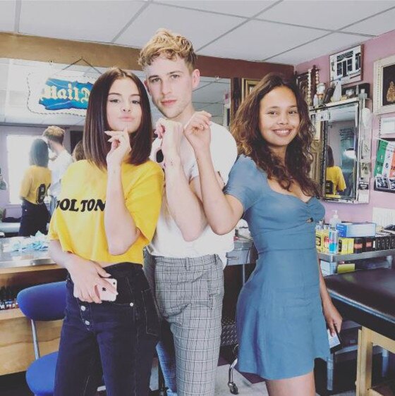 Selena Gomez, Tommy Dorfman, Alisha Boe