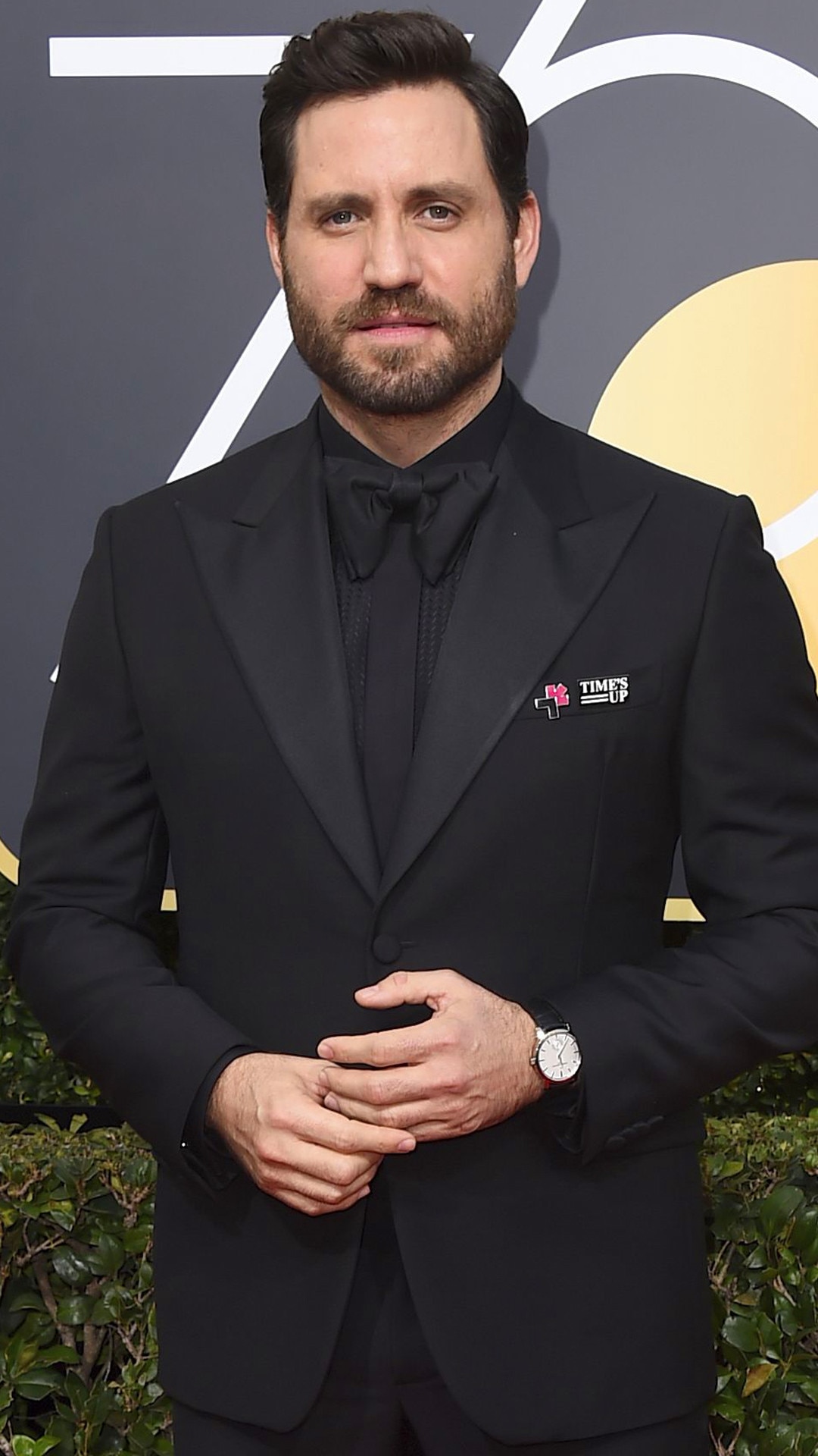 Edgar Ramirez , 2018 Golden Globes, Red Carpet Fashions