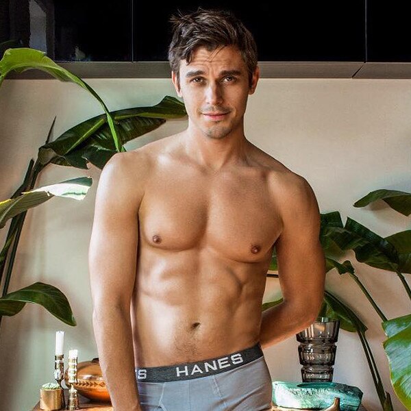 Antoni Porowski & Hanes