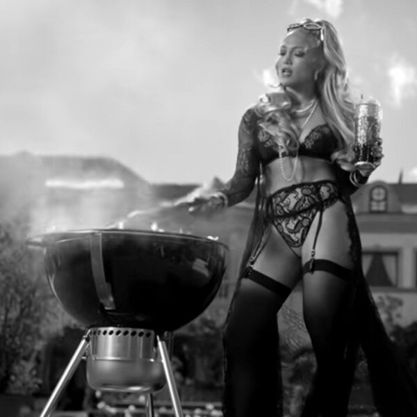 Jennifer Lopez, Dinero