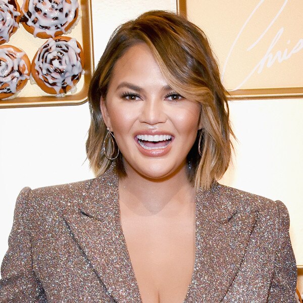 ESC: Chrissy Teigen