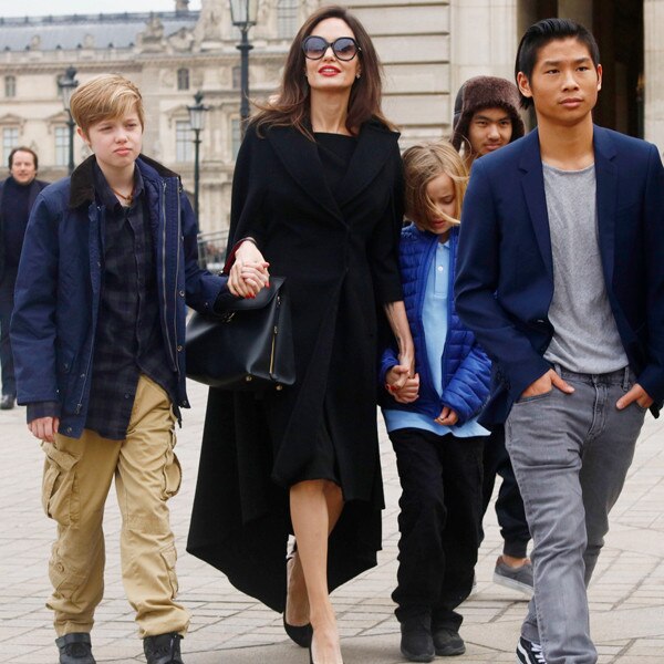 Angelina Jolie, Shiloh Pitt Jolie, Maddox Pitt Jolie, Vivienne Marcheline Pitt Jolie, Pax Thien Pitt Jolie, Zahara Marley Pitt Jolie, K