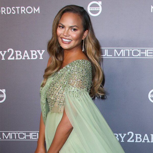 Chrissy Teigen, 2019 Baby2Baby Gala