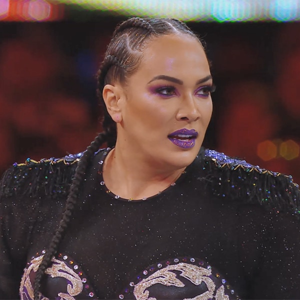 Nia Jax, Total Divas 908