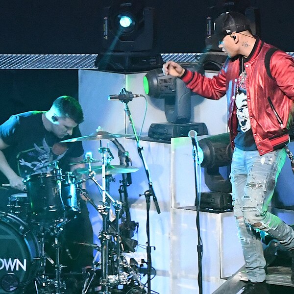 Kane Brown, Kenny Dixon