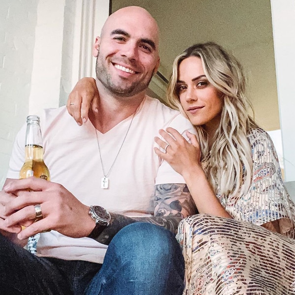Jana Kramer, Mike Caussin, Instagram