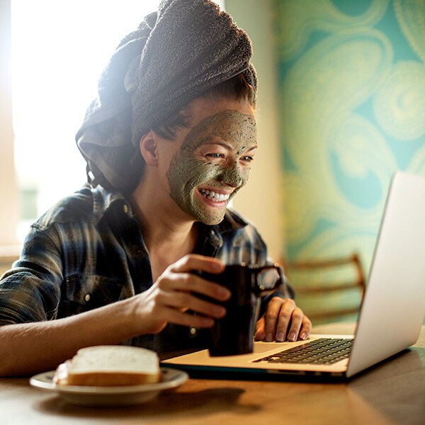 Ecomm: generic e-comm shopping images, stock photo, online shopping