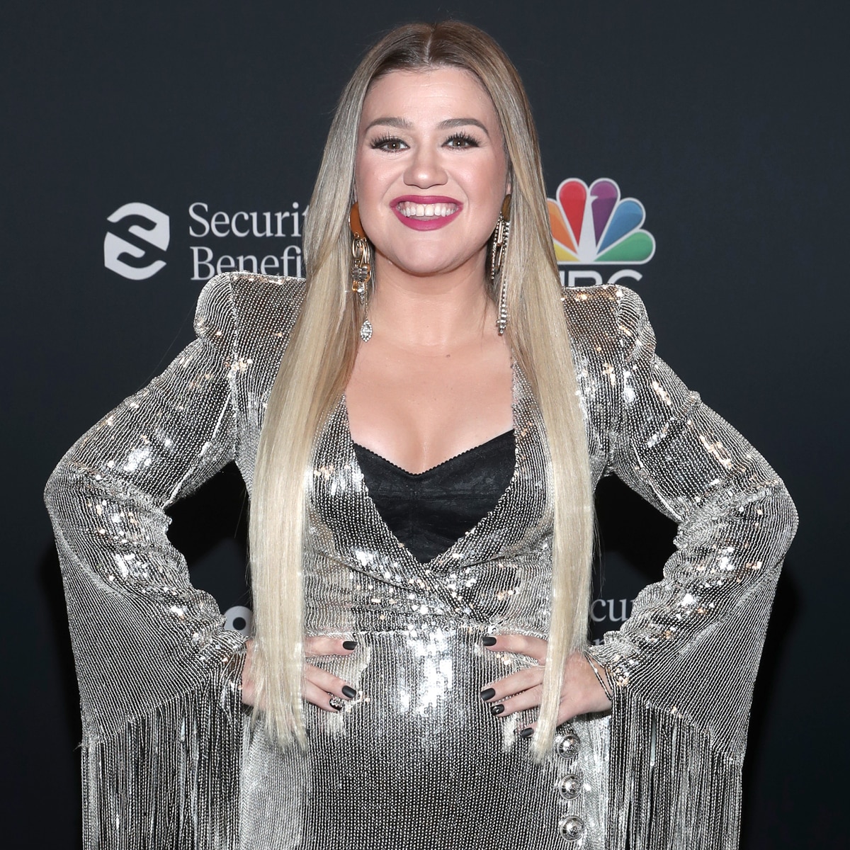 Kelly Clarkson, 2020 Billboard Music Awards, Red Carpet Fashions