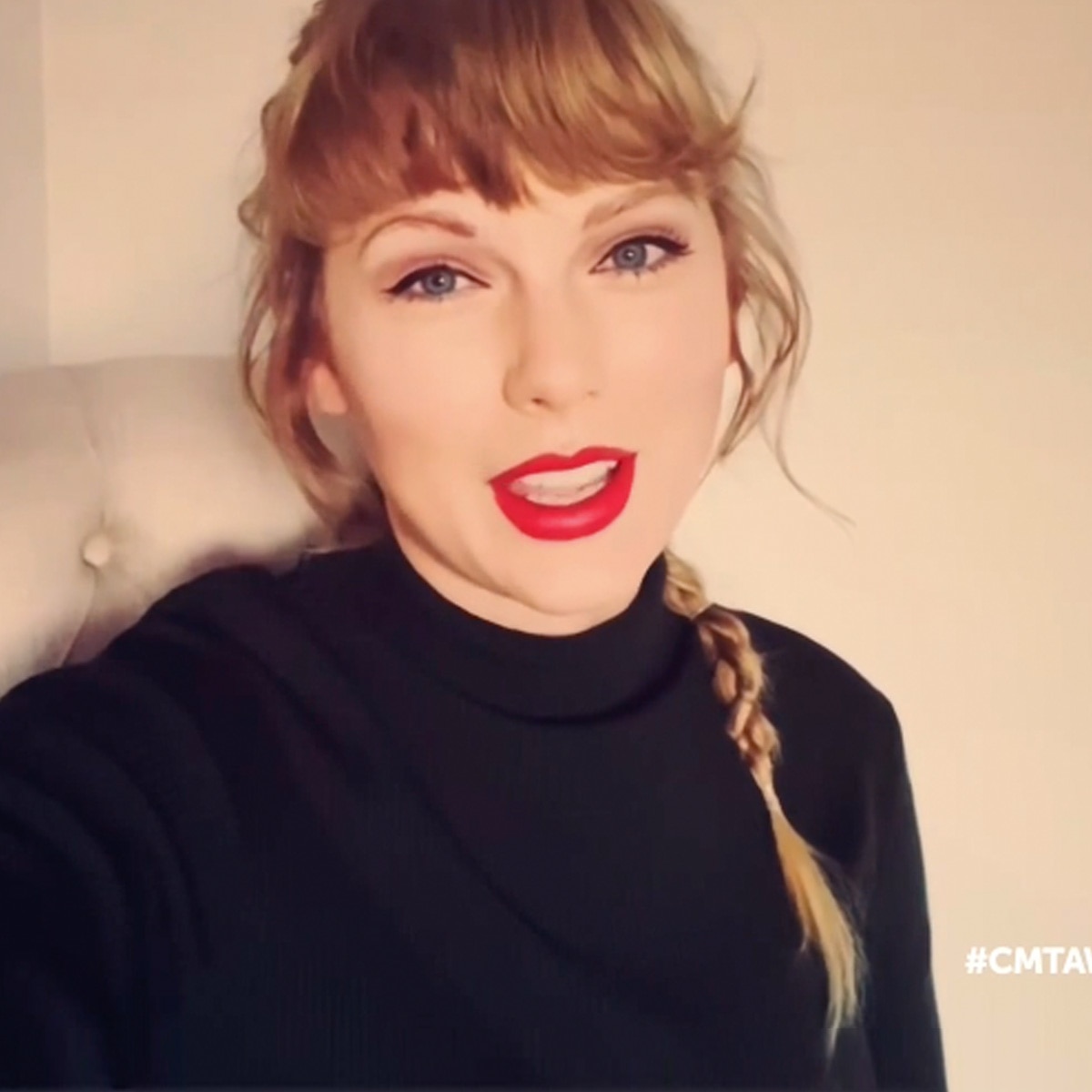 Taylor Swift, 2020 CMT Awards, Show