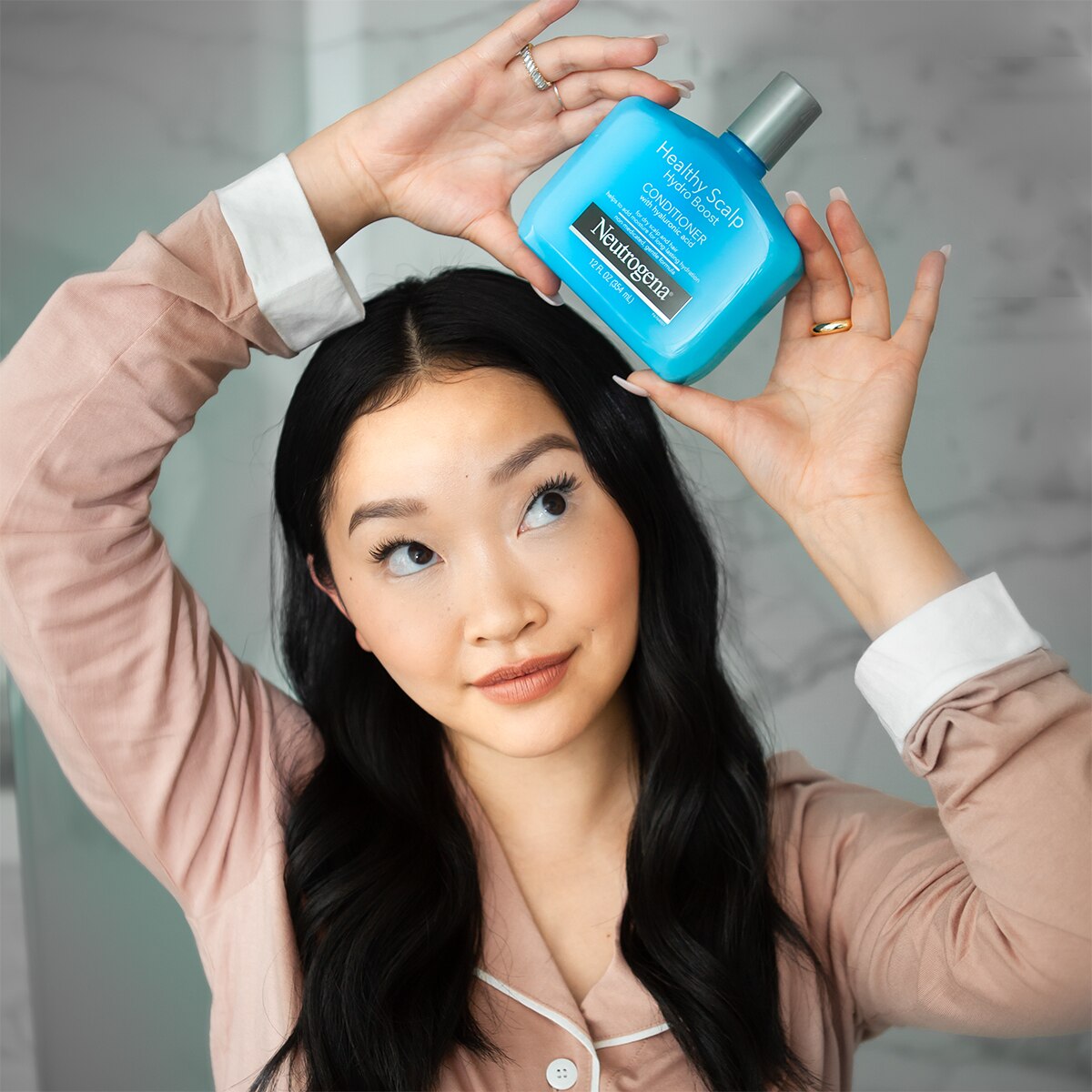 E-comm: Lana Condor for Neutrogena
