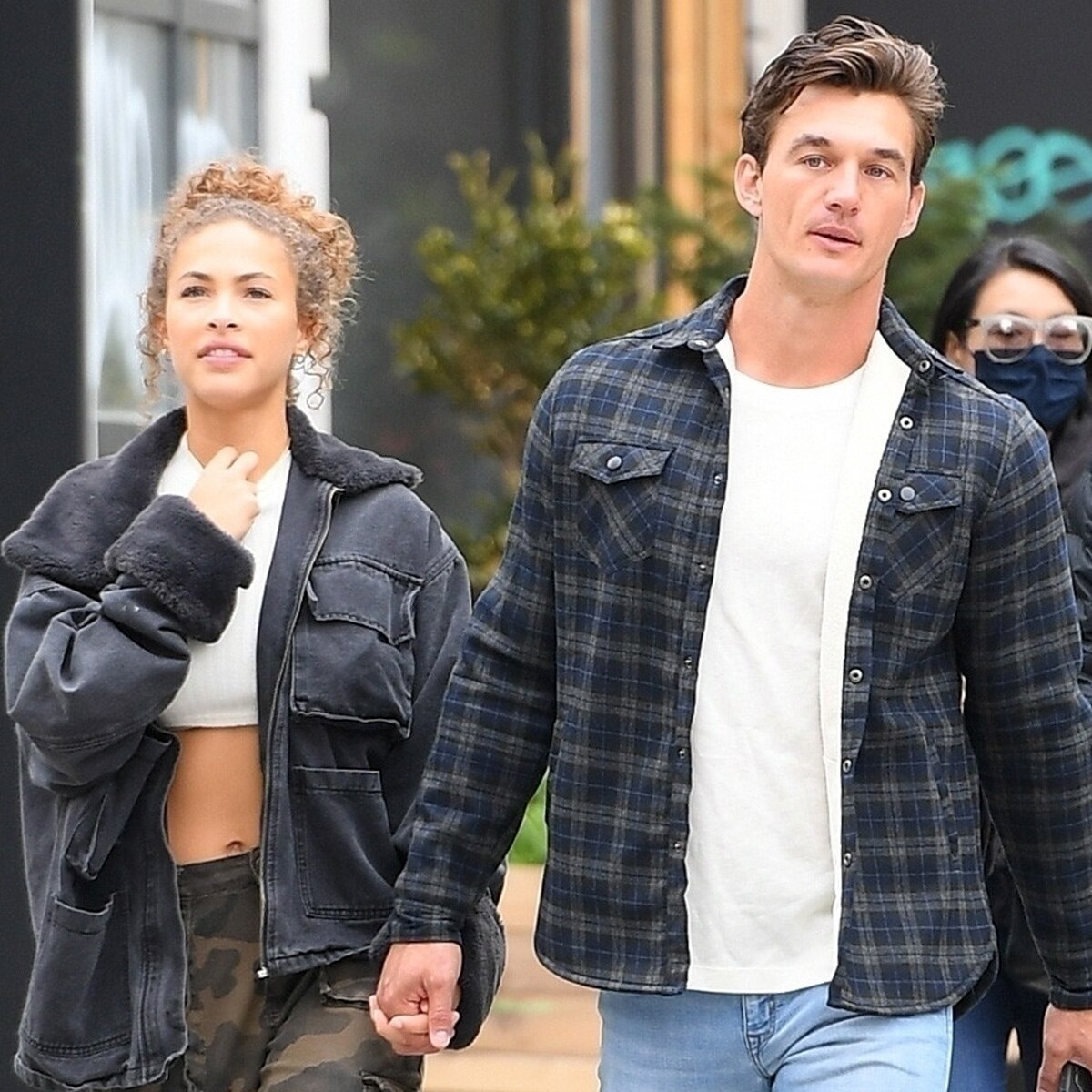 Tyler Cameron, Camila Kendra