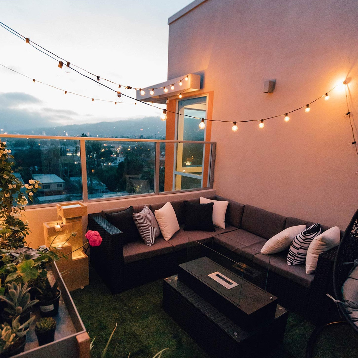 E-Comm: Amazons Bestselling Outdoor Lights
