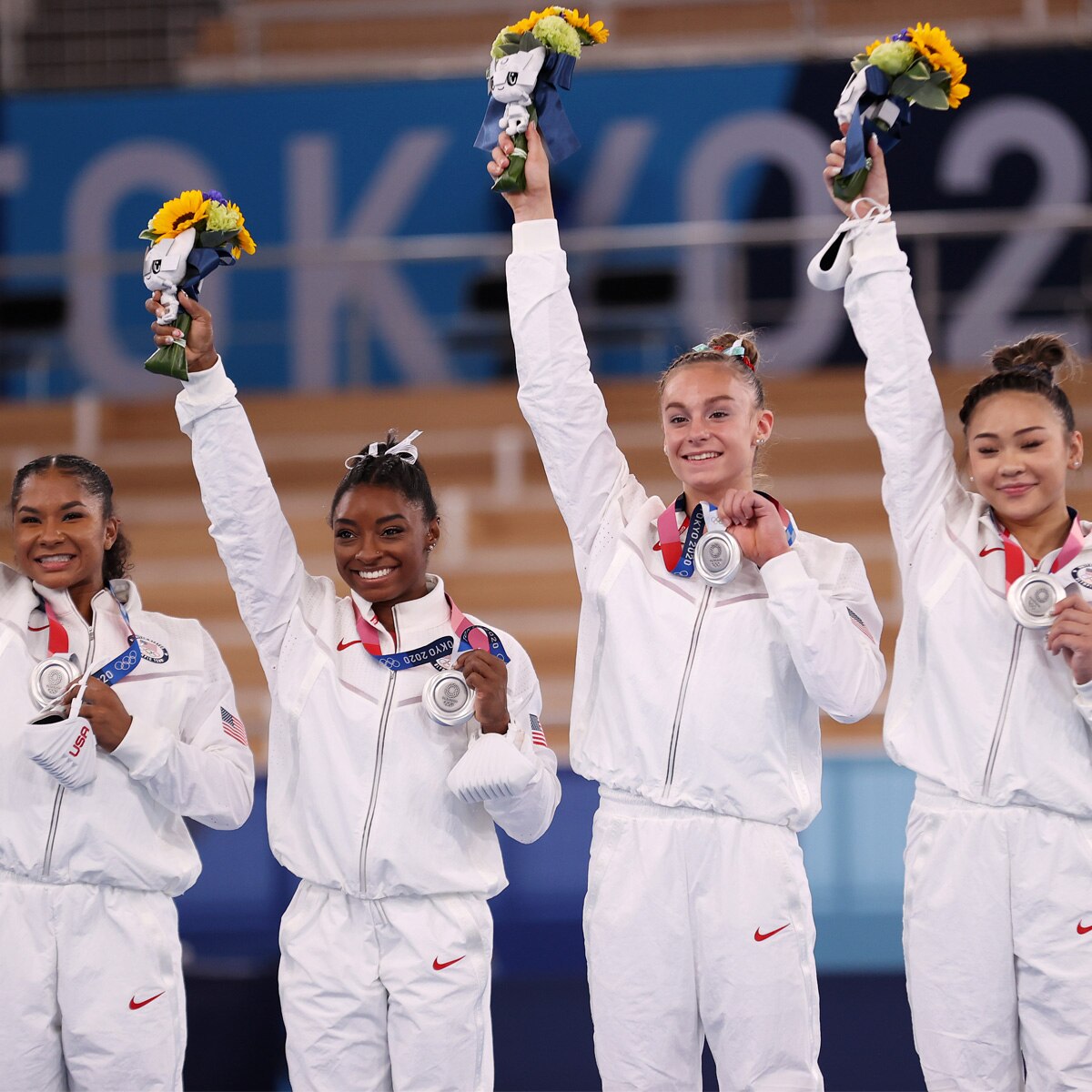 Jordan Chiles, Simone Biles, Grace McCallum, Sunisa Lee, 2020 Tokyo Olympics, gymnastics, Team USA, silver medal
