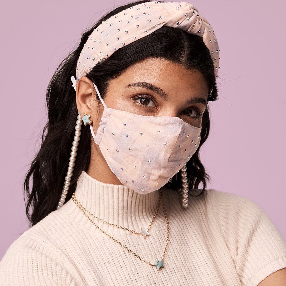 E-comm: Face Mask Chains