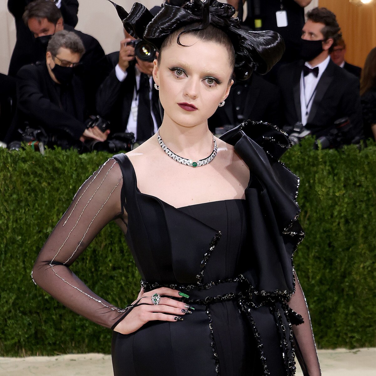 Maisie Williams, 2021 Met Gala, Arrivals, Red Carpet Fashions