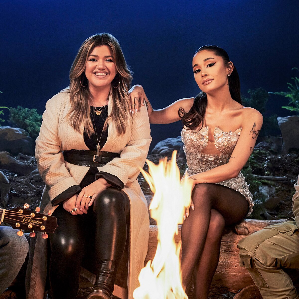 Kelly Clarkson, Ariana Grande