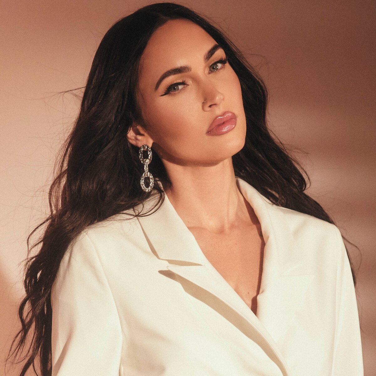 Ecomm Megan Fox Boohoo