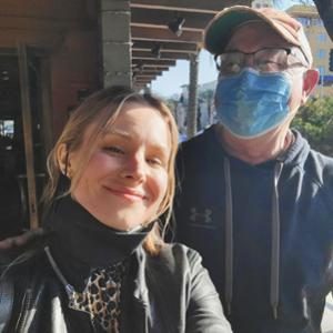 Kristen Bell Reunites With Her Parents for the First Time in a Year: See the Heartwarming Pics