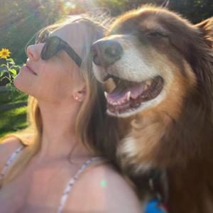 Amanda Seyfried and dog Finn, Instagram