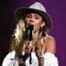 ESC: Miley Cyrus, 2017 Billboard Music Awards
