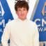 Charlie Puth, 2020 CMA Awards, red carpet fashions