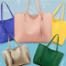 Ecomm: Tote bag, Amazon Affordable Finds
